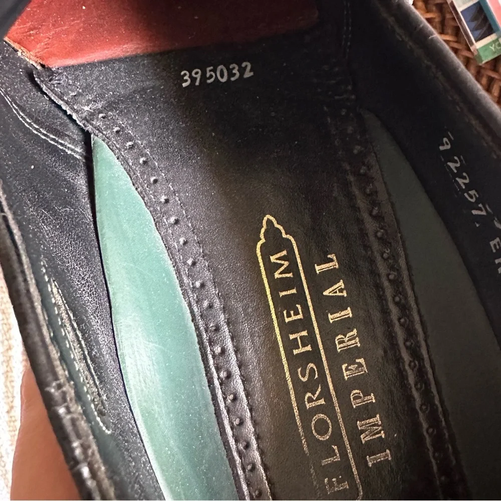 Florsheim Imperial Lexington Black Leather Wing Tip Tassel Loafers 10.5